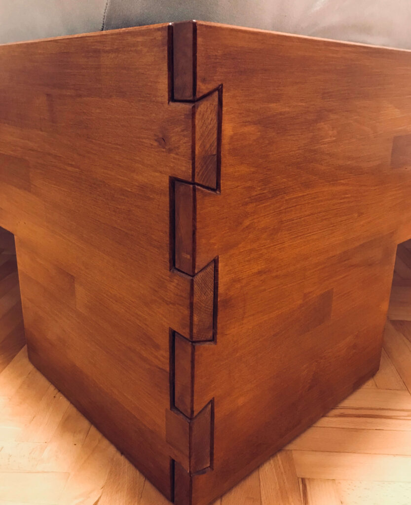 Manželská postel velká