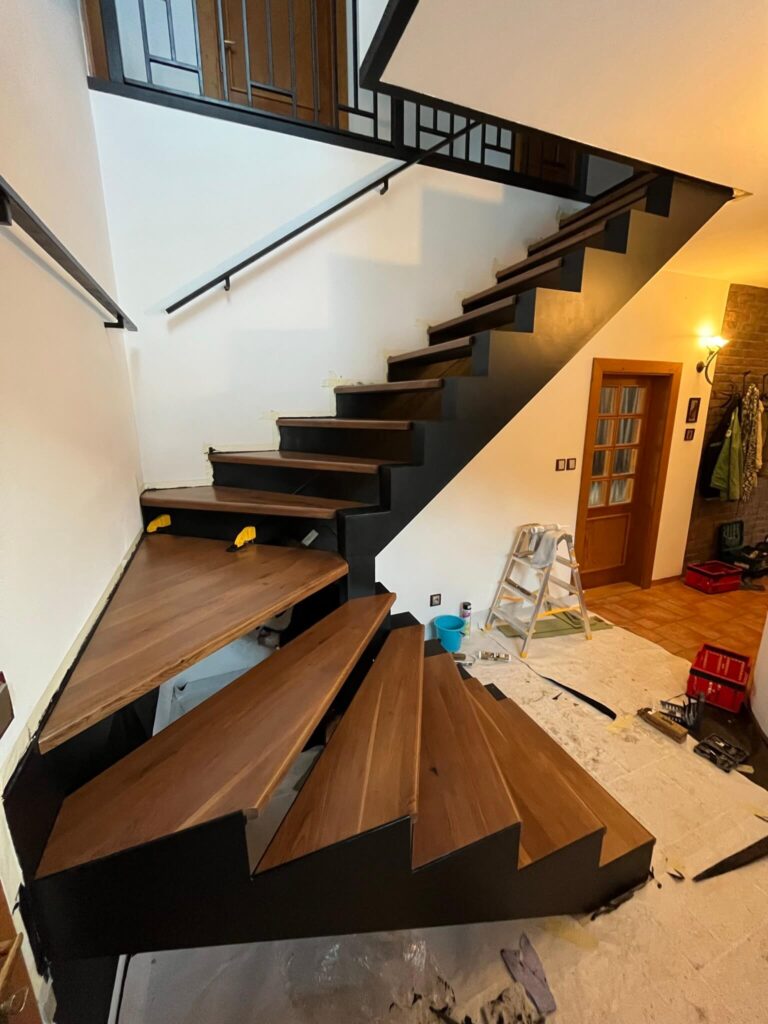 Dubové schodové nášlapy