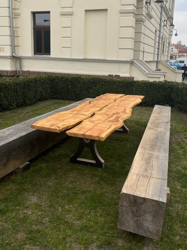 Venkovní stůl třešeň - 4m